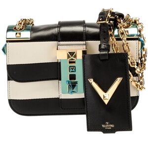 NEW Valentino Garavani Runway Monochrome Leather Striped B Rockstud Chain Bag